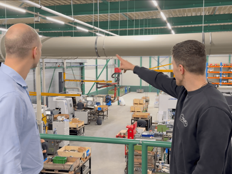 Olie- en emulsienevelsysteem in de productiehal